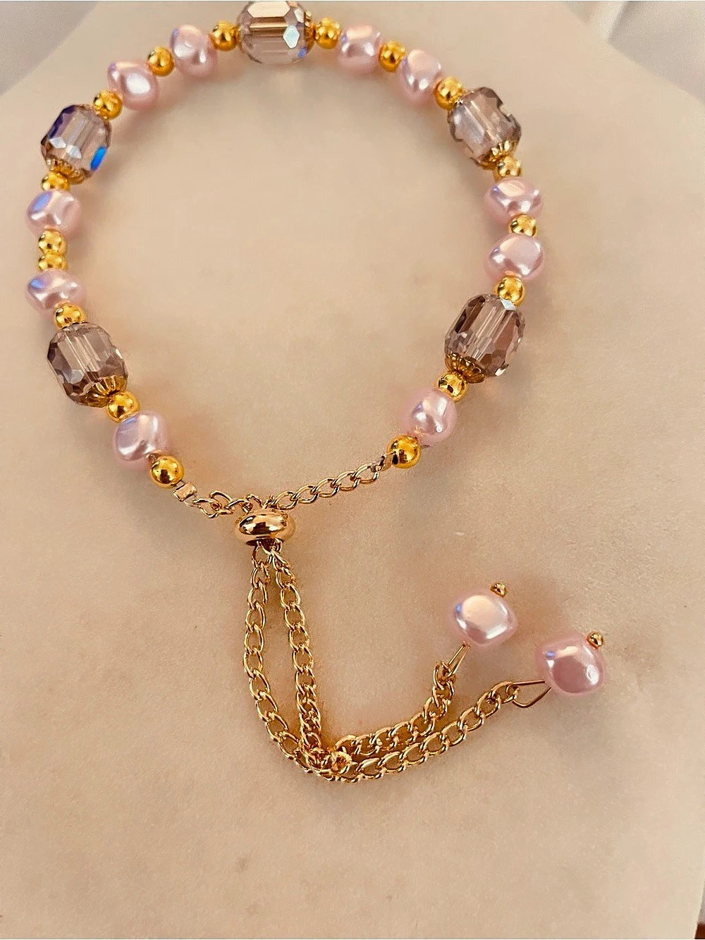Pink Purple Gold Beaded Chain Bracelet Like New